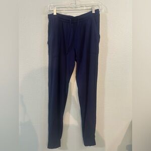 Recliner Women’s Navy Jogger Pants Size M